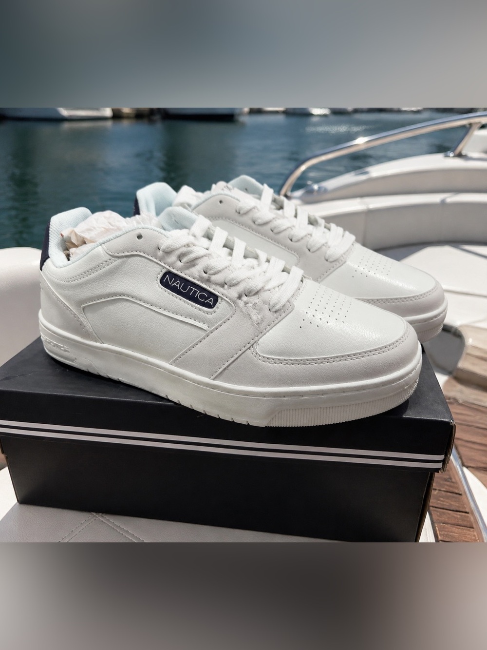 Nautica Bascule Men’s White/Navy Sneakers Size 8.5 New in Box